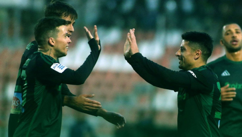 Fatih Terim'in Panathinaikos'u 3 golle tepeye göz kırptı