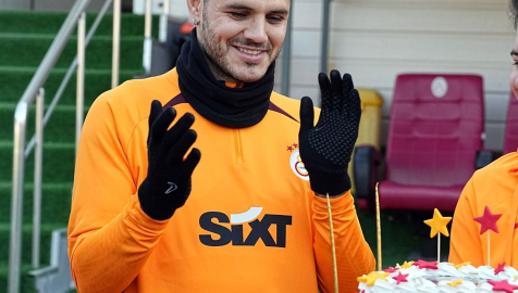 Ekip arkadaşlarından Icardi'ye doğum günü kutlaması