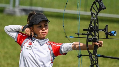 Ulusal okçu Hazal Burun'dan altın madalya