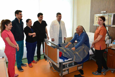 Balıkesir’de 3 santimlik kesi ile baypas ameliyatı yapıldı