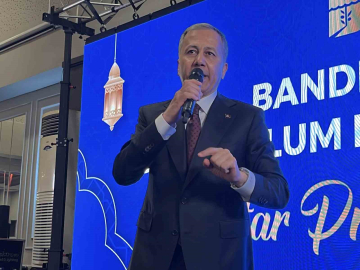 İçişleri Bakanı Yerlikaya, Bandırma’da iftar programına katıldı