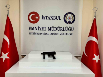 Zeytinburnu’nda sokakta ateş eden 2 kişi yakalandı