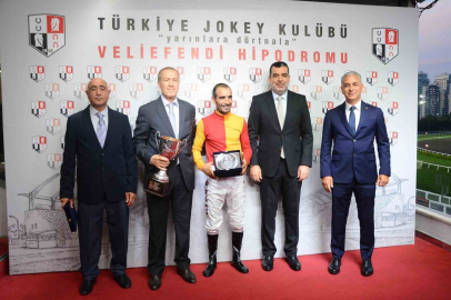 19 Mayıs Koşusu’nu üst üste ikinci kez Vincitore kazandı