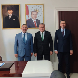 AK Parti heyetinden kurum ziyaretleri