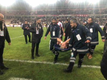 Galatasaray: "İnsanlığa sığmayan faulün ardından VAR konuşmalarını merakla bekliyor olacağız"