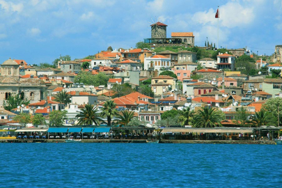 Balıkesir Ayvalık ile Cunda Adası Arası Kaç Kilometre?