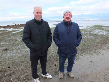 Balıkesir’de deniz çekildi, 2 bin 500 yıllık antik liman ortaya çıktı