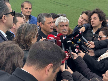 CHP Genel Başkanı Özgür Özel, İmamoğlu’nu cezaevinde ziyaret etti