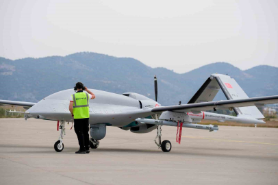 Bayraktar TB3 SİHA’dan Süpersonik füzeyle tam isabet