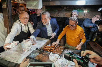 İş adamları ve Bursalılar sahurda buluştu