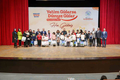 Arnavutköy’de gönüllere dokunan bayramlaşma töreni