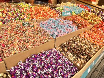 Eminönü’nde bayram alışverişi başladı