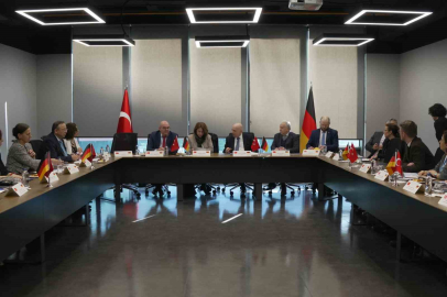 Almanya’nın Federal Sağlık Bakanlığı sağlıkta iş birliği için İstinye Üniversitesi’ni ziyaret etti