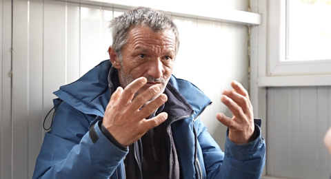 Yangın faciasından kurtuldu, o anları anlattı: "Duman girmesin diye kapının altını kapattım"