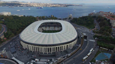 Beşiktaş, Tüpraş Stadyumu’ndaki derbilerde üstün