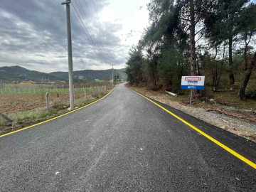 Büyükşehir’den kırsaldaki grup yollarında çizgi mesaisi