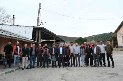 Başkan Tayır, belediye personeliyle bayramlaştı