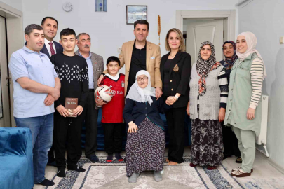 Vali Aygöl, 4 kuşakla tek sofrada buluştu