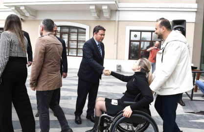 Başkan Aydın, Osmangazi ailesiyle bayramlaştı