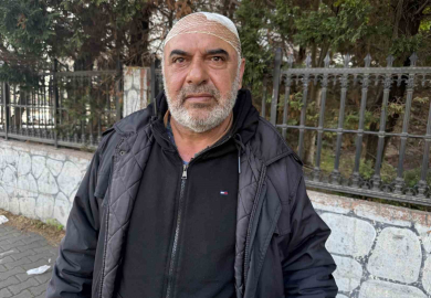 Beylikdüzü’nde kardeşleri tarafından darp edilen adamın kafası yarıldı