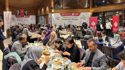 Bursa Vakıflar Bölge Müdürlüğü 125 bin kişiyi aynı sofrada buluşturdu