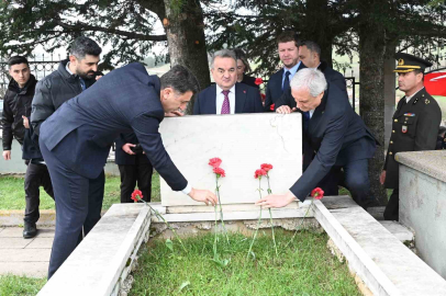 İkinci İnönü Zaferi’nin 104. yıl dönümünde Şehitlik’te anma programı
