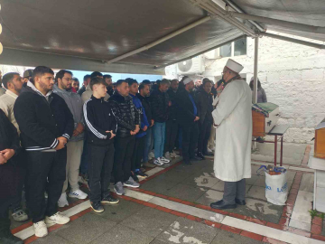 Sevgilisi tarafından öldürülen 14 yaşındaki kız defnedildi