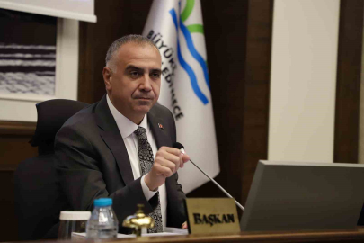 Sitelere deprem konteyneri, villalara leylek yuvası şartı getirildi