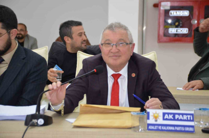 AK Parti, Bilecik’te kreşlerin neden zarar ettiğini sordu