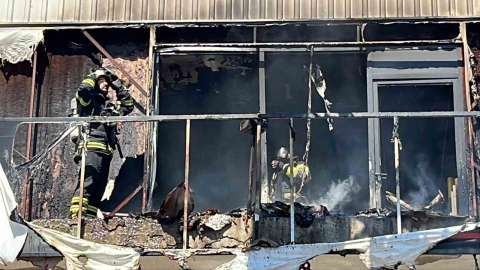 İş yerinde yangın paniği: 1 kişi dumandan etkilendi