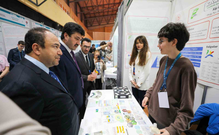 Araştırma projelerini SUBÜ’de sergilediler