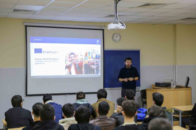 İstanbul’dan gelen lise öğrencileri SUBÜ’yü tanıdı