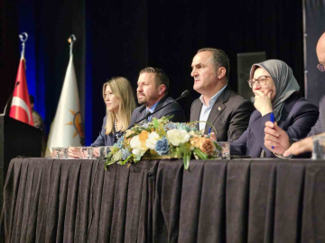 AK Parti Genel Başkan Yardımcısı Belgin Uygur: "Yolsuzlukların üstünü örtmeye çalışıyorlar"