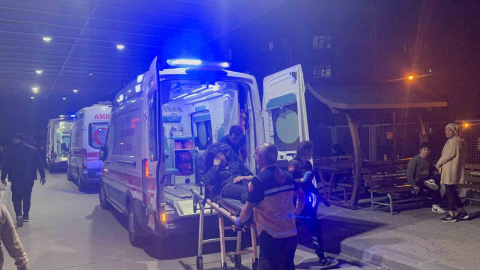 15 yaşındaki kızların kavgasında bıçaklar konuştu: 1 yaralı