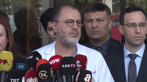 Sırrı Süreyya Önder’i ameliyat eden Prof. Dr. Sağbaş: "Sağ kalp kısmen kasılmaya başladı"