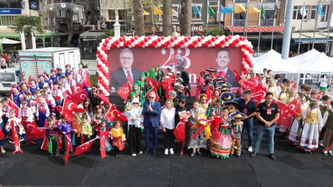 Bandırma’da Uluslararası Çocuk Festivali renkli görüntülere sahne oldu