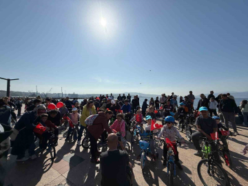 Bandırma’da çocuklar pedal çevirdi