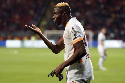 Victor Osimhen: "Şampiyonluk yolunda bu puanlar çok önemli"