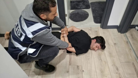 Bursa merkezli 4 ilde dolandırıcılık operasyonu: 18 gözaltı