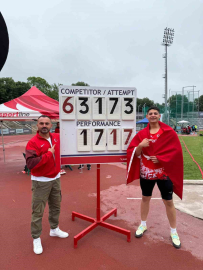 Gülleci Abdülkerim Akdaş, tarih yazdı