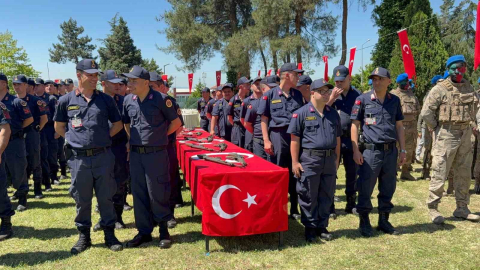 Engel tanımayan vatan sevgisi: Yemin töreni tüyleri diken diken etti