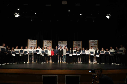 Esenler’in genç kalemleri mezun oldu