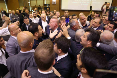 Başkan Bozbey’den Büyükşehir Meclisi’ndeki tartışmalara kınama