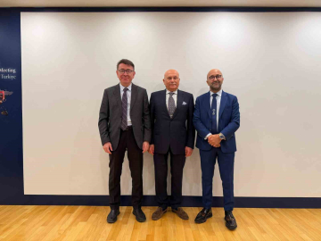 "Dünyada her yıl, 2 milyon 500 bin kişiye protez uygulanıyor"