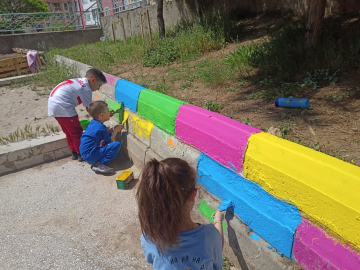 Bozüyük’te öğrenciler, doğayı korumayı öğrenirken doğayla iç içe bir sınıf deneyimi yaşadılar