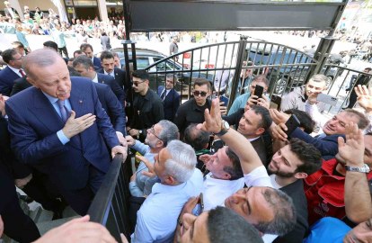 Tarihi Gümrükçü İshak Ağa Camii açıldı, törene Cumhurbaşkanı Erdoğan da katıldı