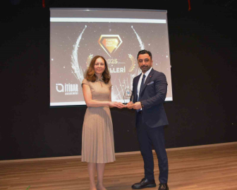 Aksa Doğalgaz’a ‘Enerji Sektörünün En İtibarlı Markası’ ünvanı