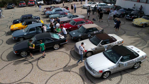 Ayvalık’ta klasik otomobillerin 27. Batı Anadolu Rallisi heyecanı