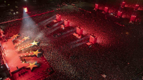 Şampiyon Galatasaray, kupasını Yenikapı’da aldı