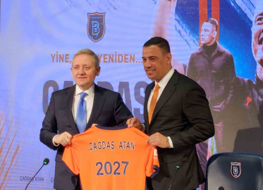 Başakşehir, Teknik Direktör Çağdaş Atan’ın sözleşmesini uzattı